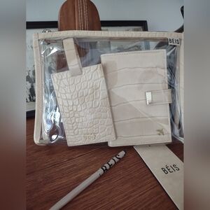 BEIS Tan Croc-Embossed Luggage Tag Travel Set